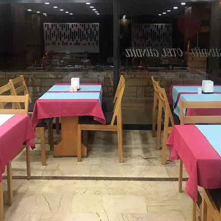Konyaalti Guenduez فندق أنطاليا